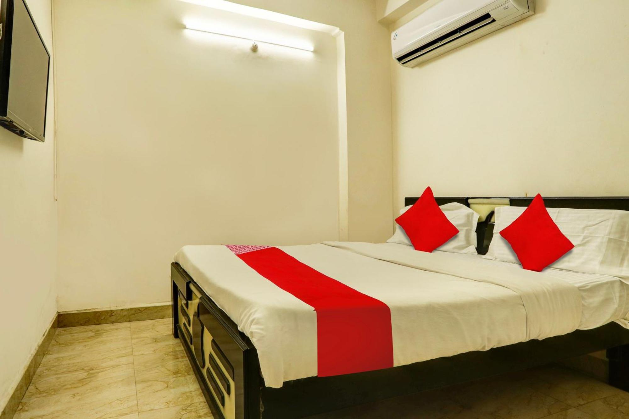 Hotel O Royal Haven Hyderabad Exterior photo