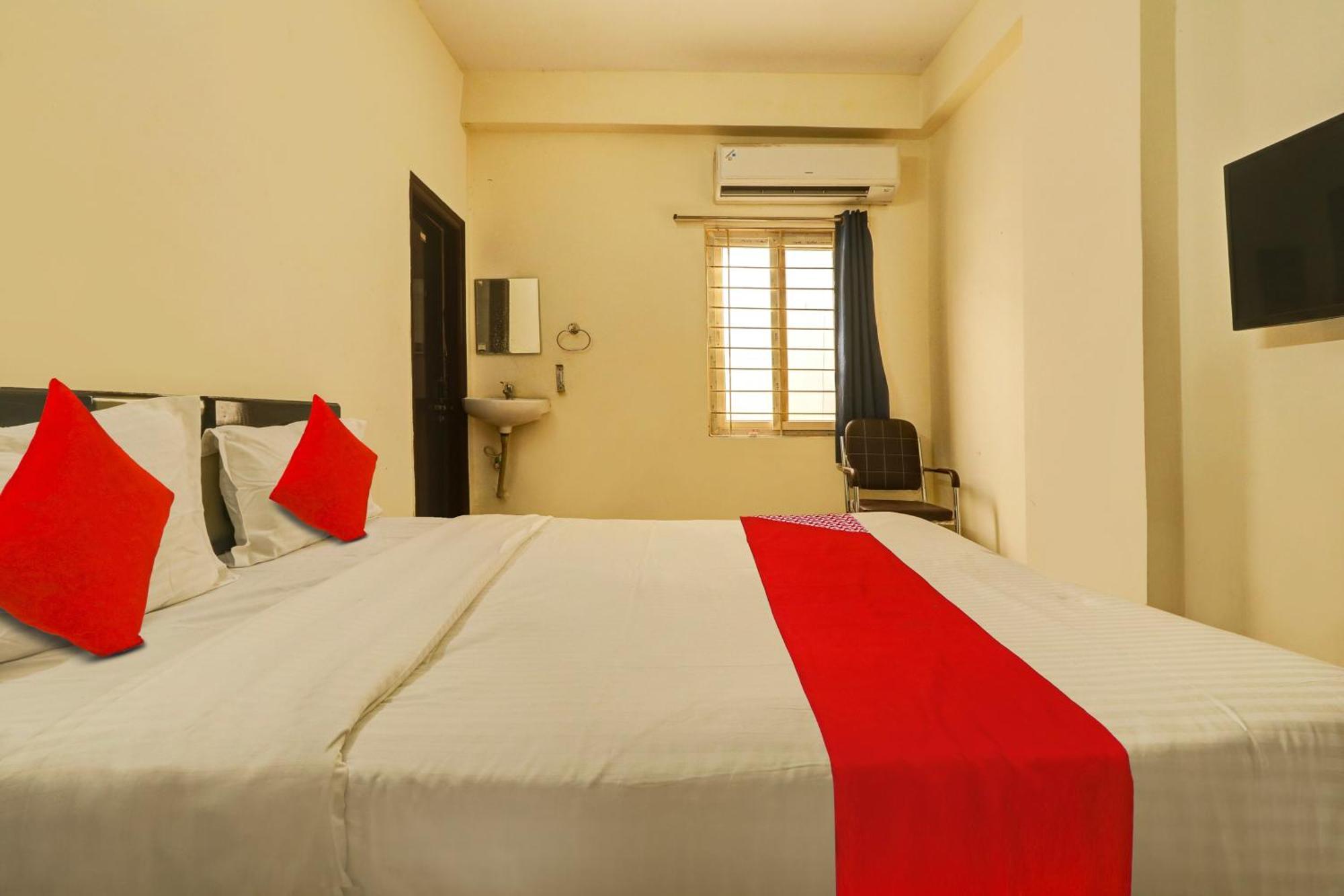 Hotel O Royal Haven Hyderabad Exterior photo