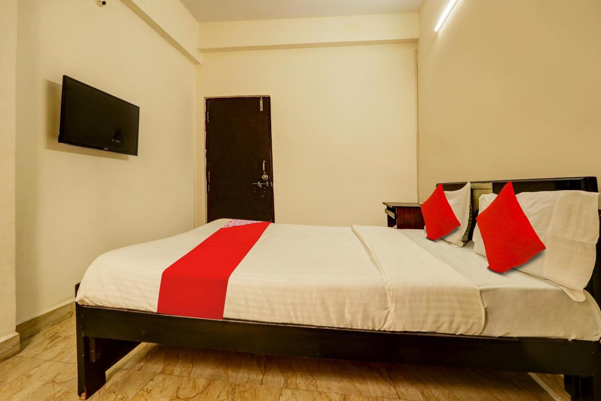 Hotel O Royal Haven Hyderabad Exterior photo