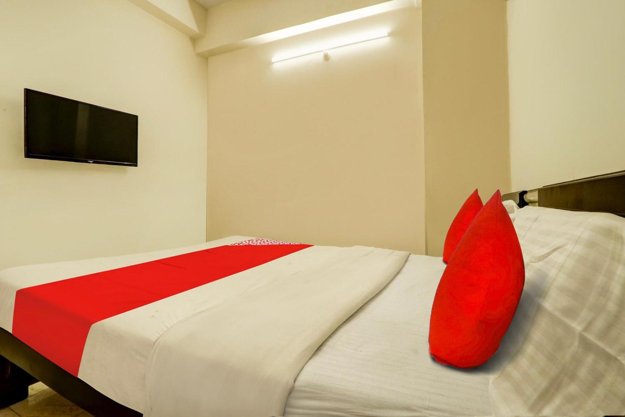Hotel O Royal Haven Hyderabad Exterior photo